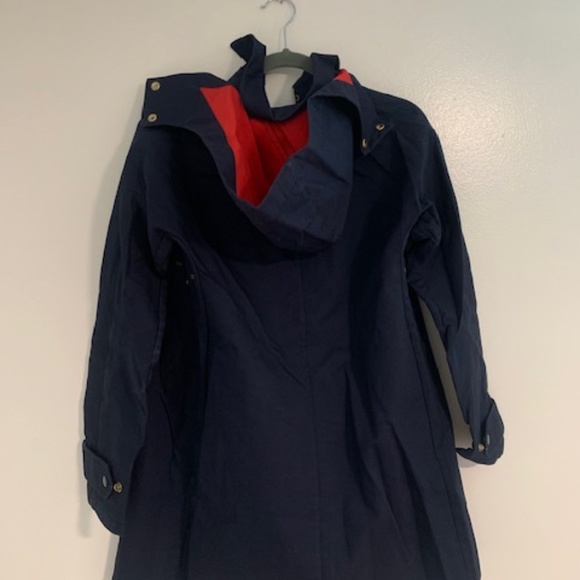 J Crew 100% Cotton Fall Jacket w/ Detachable Hood and Red Lining. - Picture 5 of 8